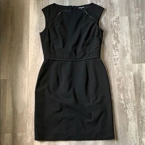 Gianni Bini black dress